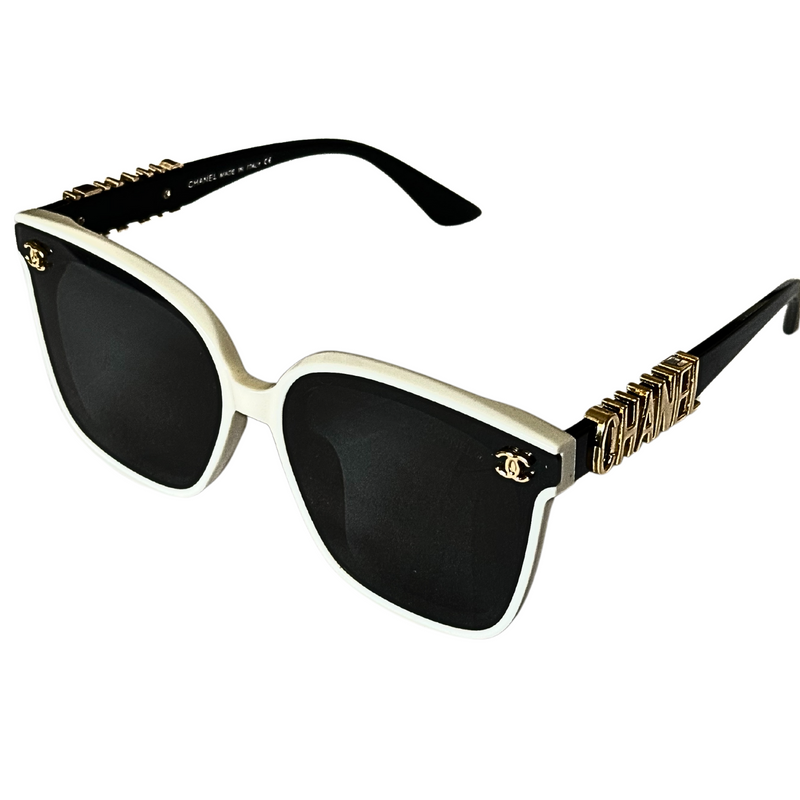 Chanel Square - White & Black