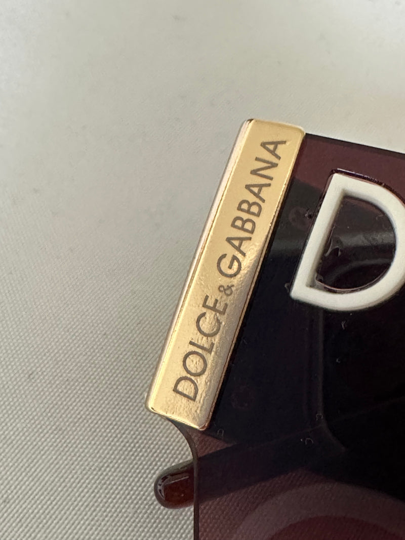 Dolce & Gabbana Logo Shield - Brown