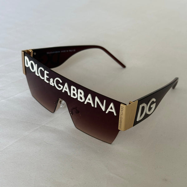 Dolce & Gabbana Logo Shield - Brown