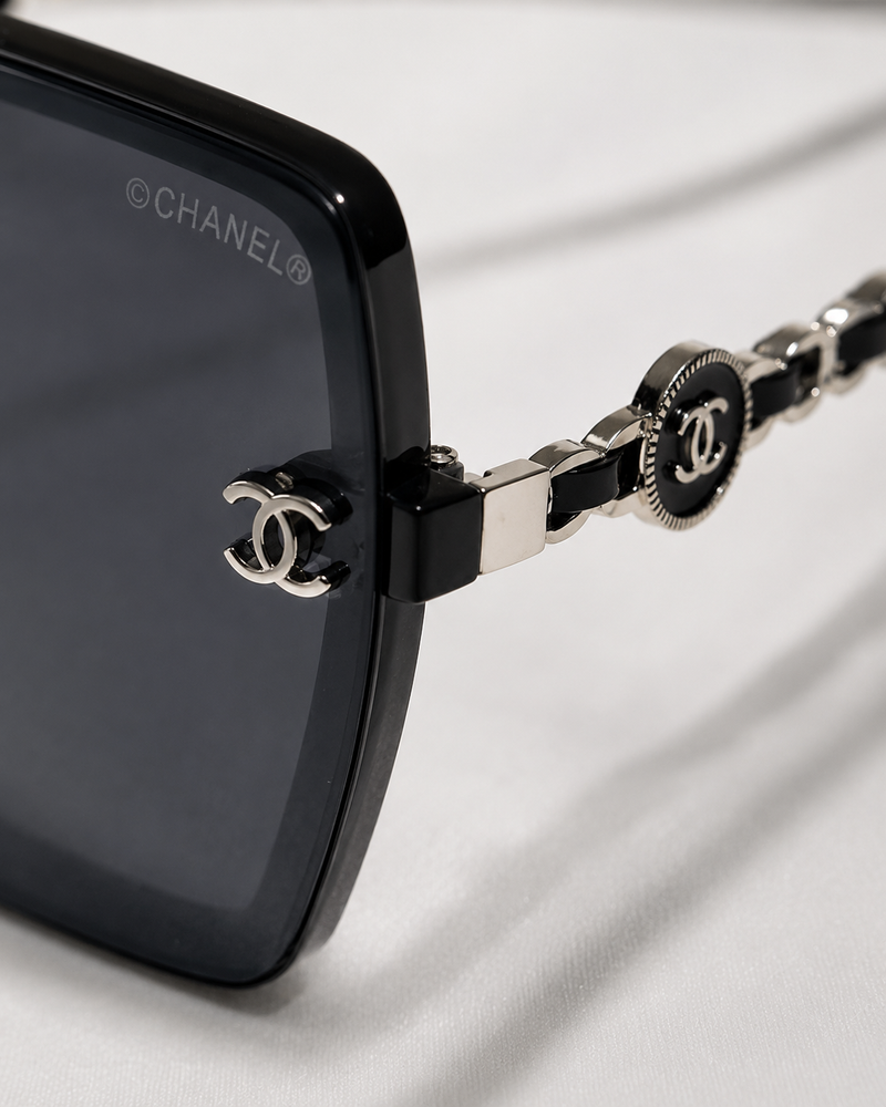 Chanel Square - Black Chain